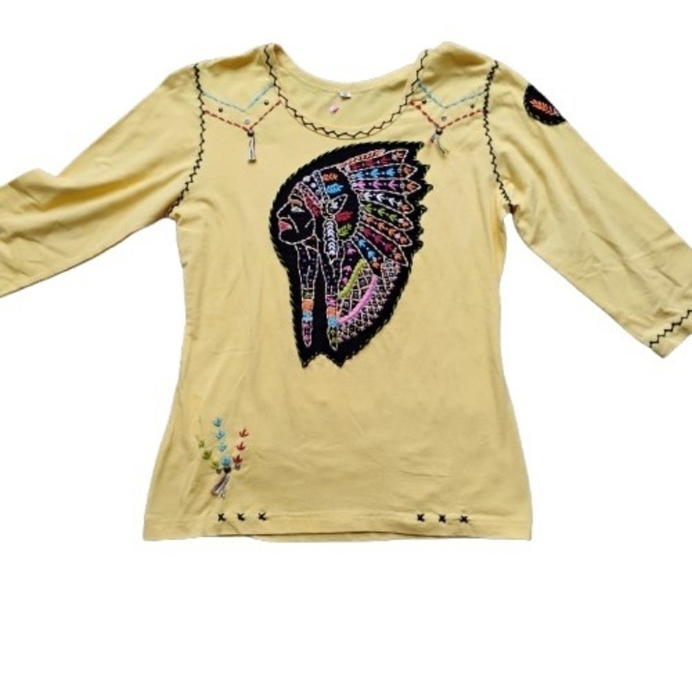 NEW Embroidered‎ Shirt Yellow size medium Long Sleeve Boho